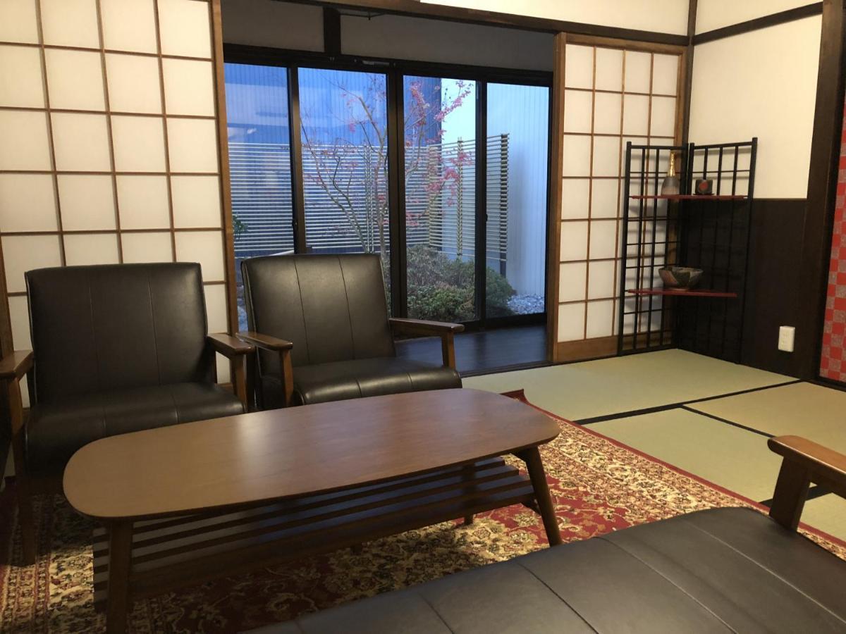 Villa Taisho Aburaya Takayama  Exterior foto